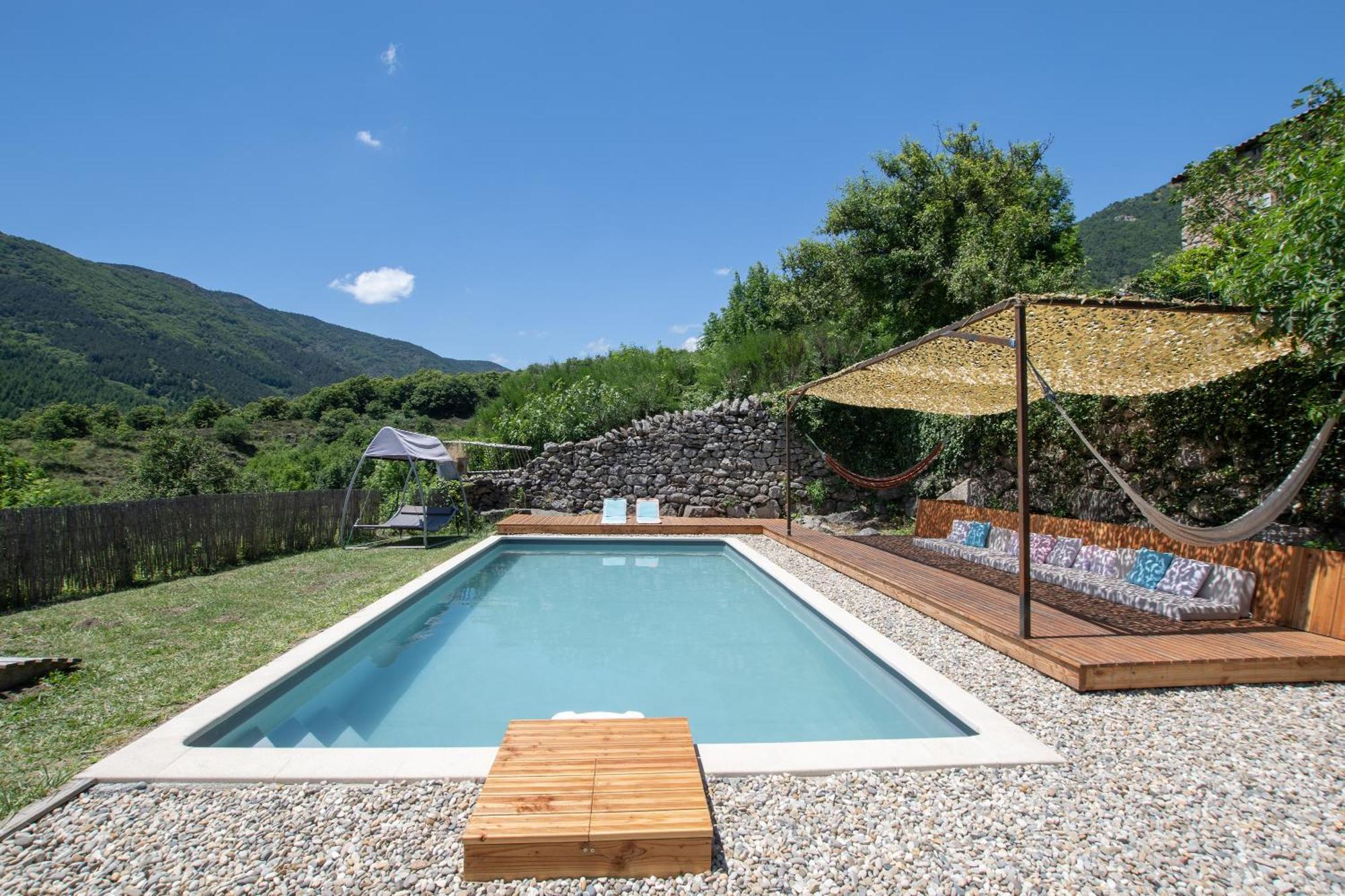Les Chambres De La Ferme De Chalas Valgorge Extérieur photo