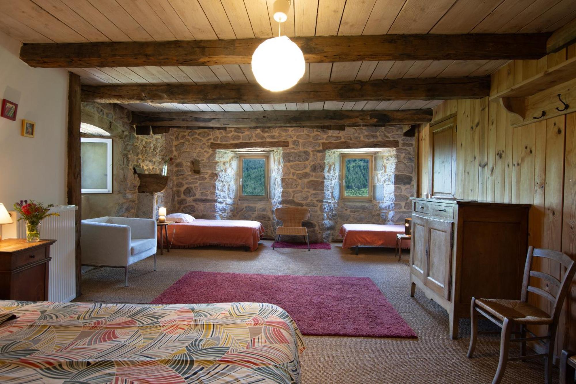 Les Chambres De La Ferme De Chalas Valgorge Extérieur photo